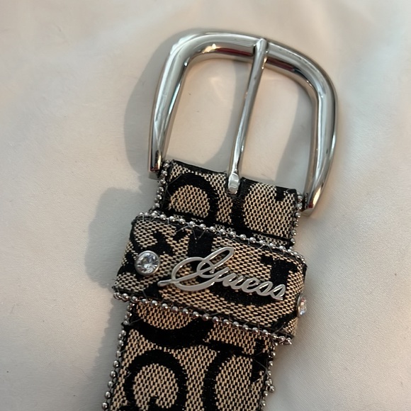 Guess belt large, 43” long - Picture 3 of 9